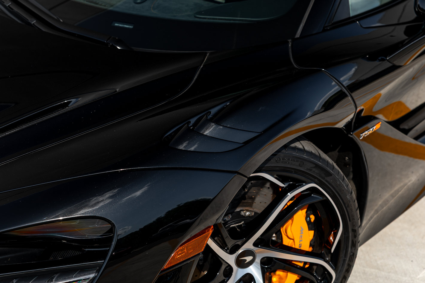Used 2024 McLaren 750S photo 36