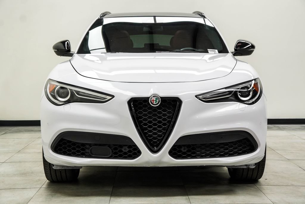 2023 Alfa Romeo Stelvio Veloce