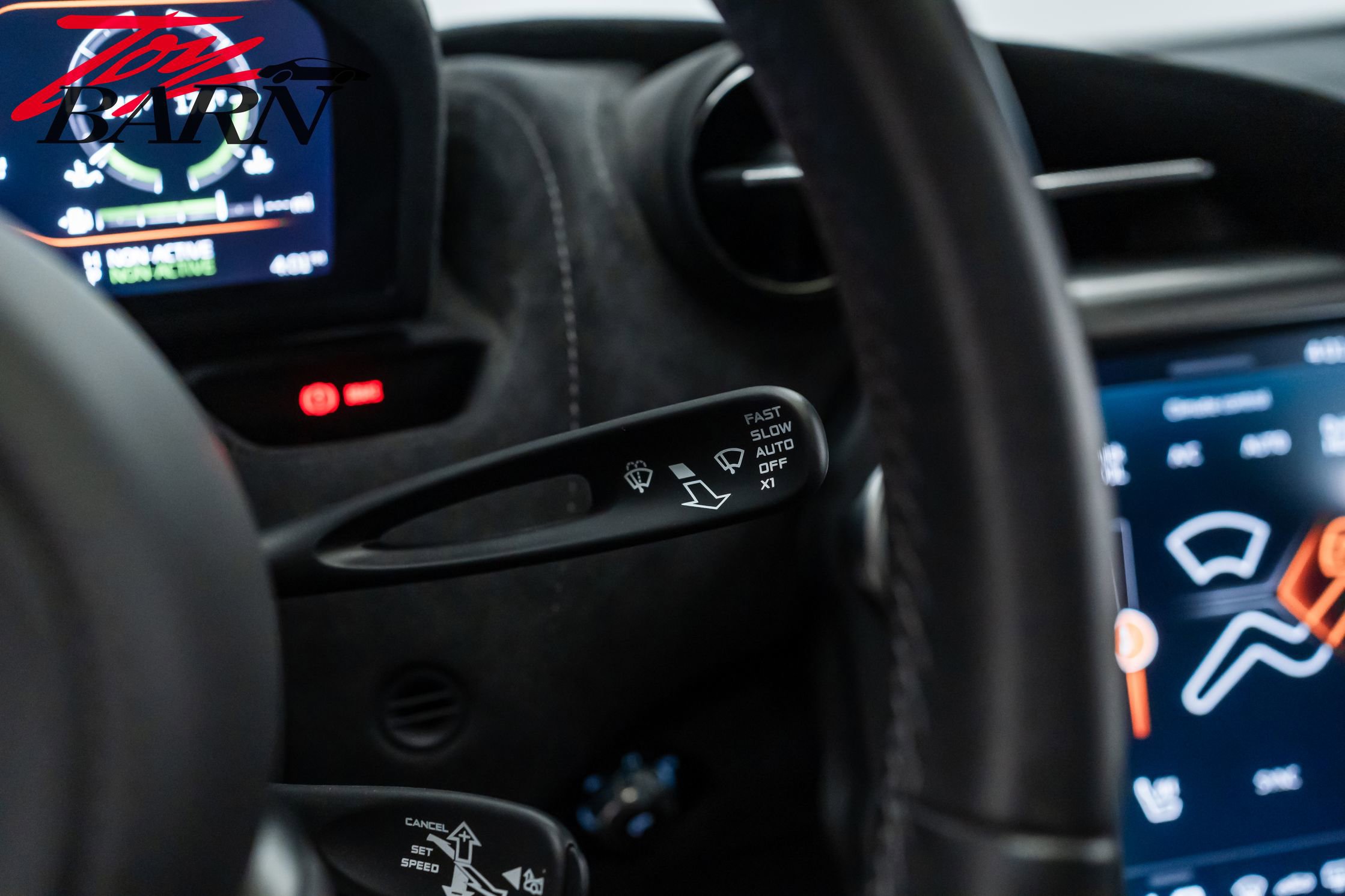 Used 2018 McLaren 720S Performance photo 31