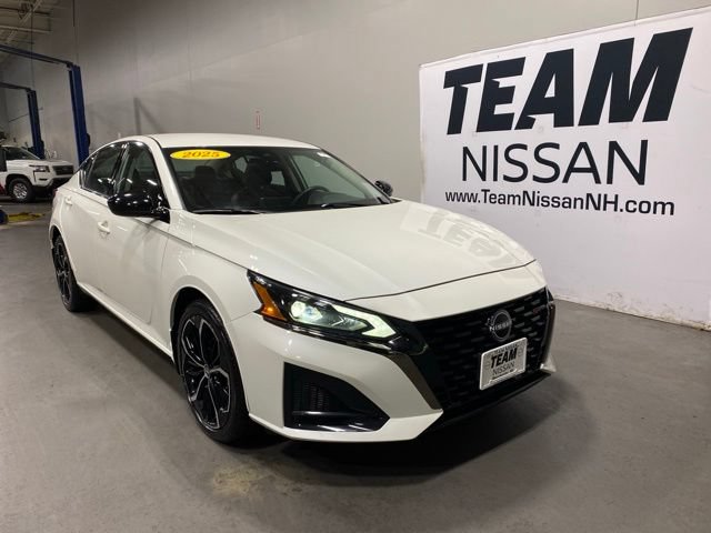 Certified 2025 Nissan Altima 2.5 SR
