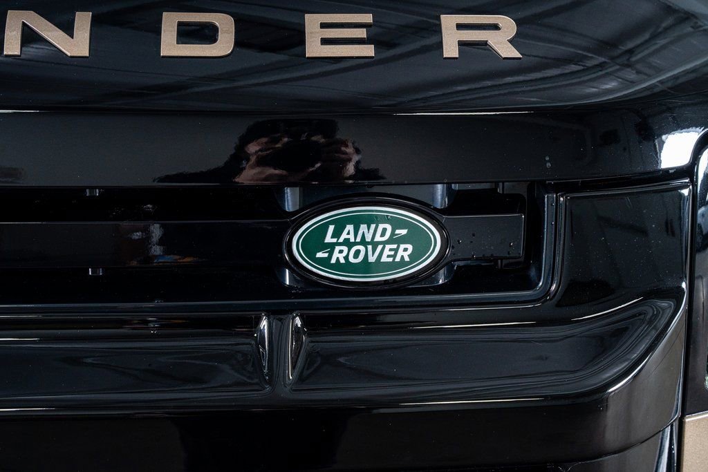 2025 Land Rover Defender 110 X