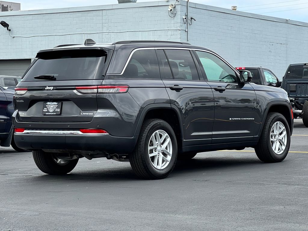 2024 Jeep Grand Cherokee Laredo X