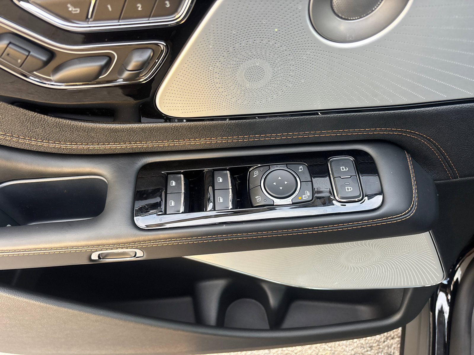 2026 Lincoln Aviator Black Label