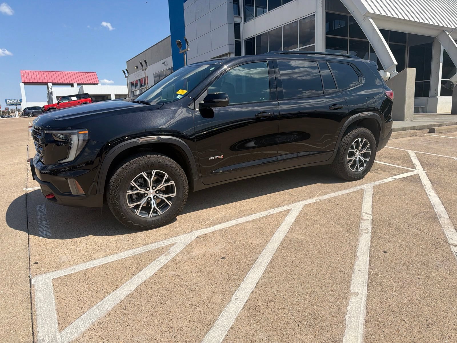Used 2025 GMC Acadia AT4 w/ Super Cruise Package