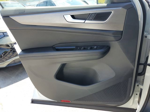 2025 Volkswagen Atlas Cross Sport SE