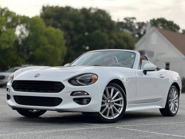 Used 2018 FIAT 124 Spider Lusso w/ Convenience Group