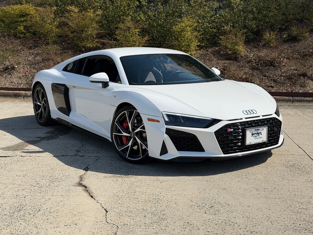 Used 2021 Audi R8 V10