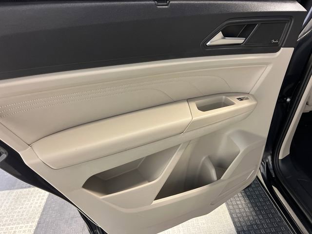 2022 Volkswagen Atlas SEL Premium