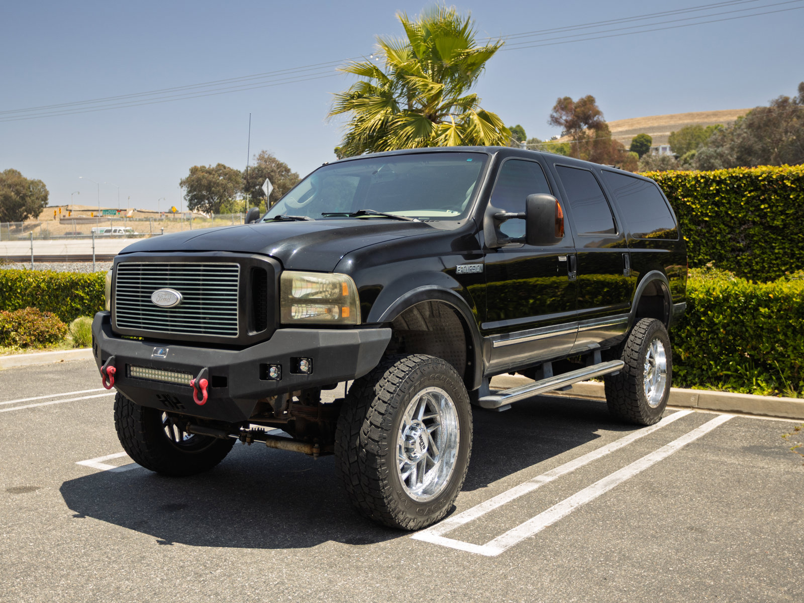 Used 2005 Ford Excursion Limited