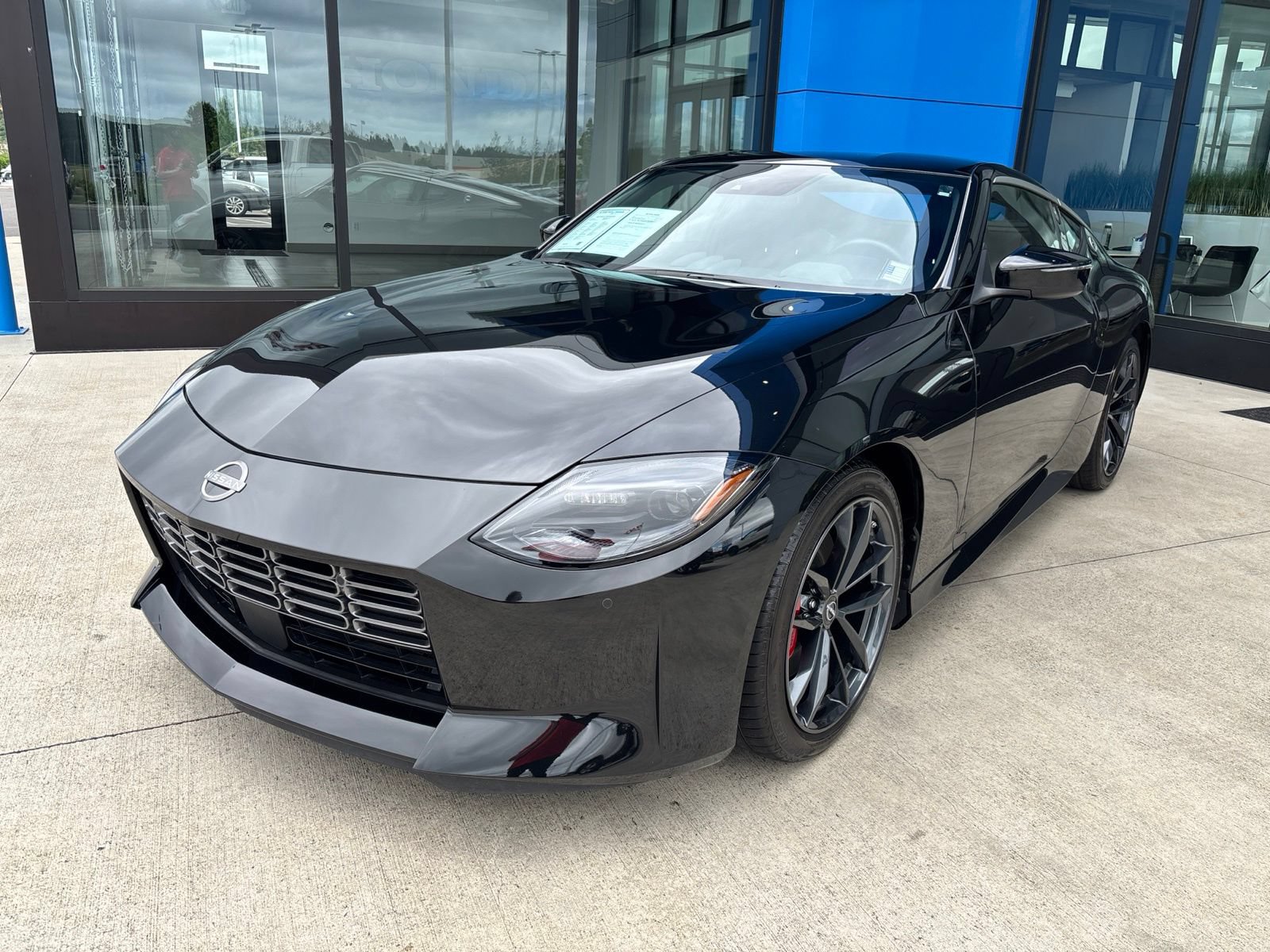Used 2024 Nissan Z Performance w/ Floor Mat Package