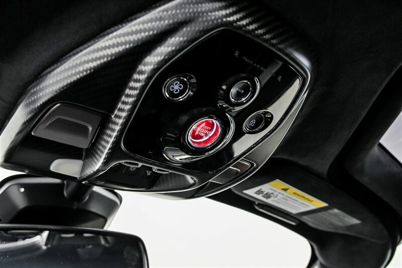 Used 2019 McLaren Senna photo 40