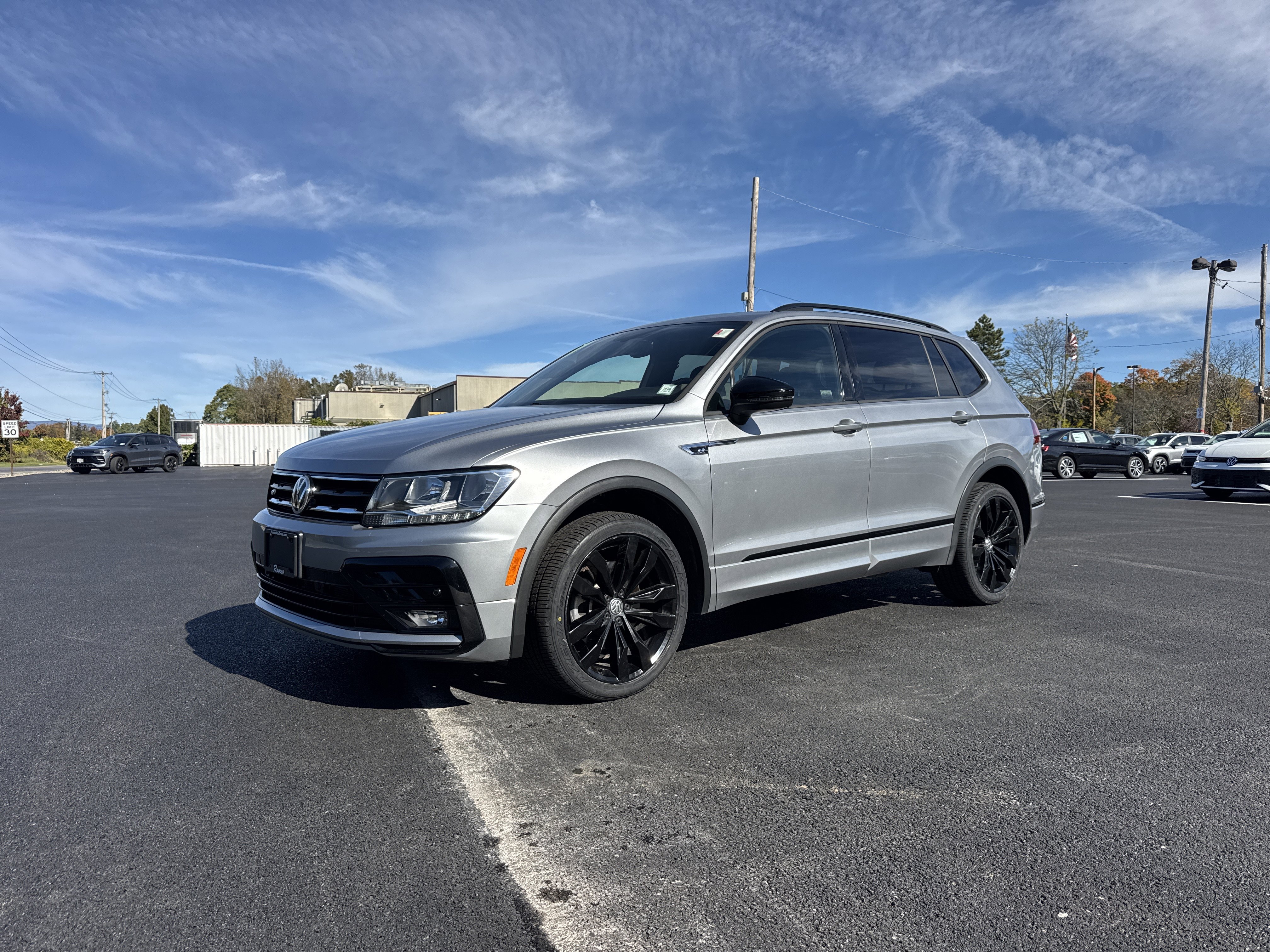 2021 Volkswagen Tiguan SE R-Line Black