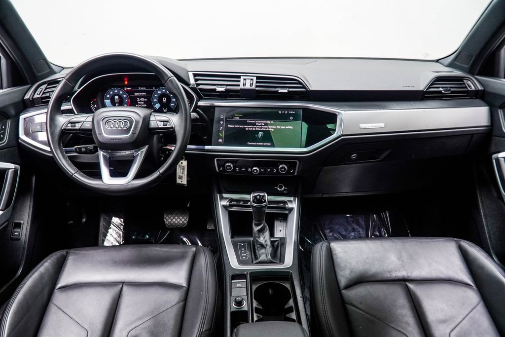 2025 Audi Q3 2.0T Premium