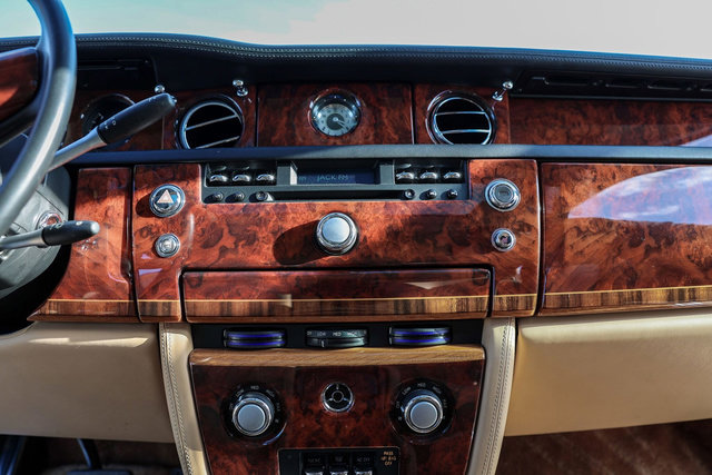 2012 Rolls-Royce Phantom Sedan