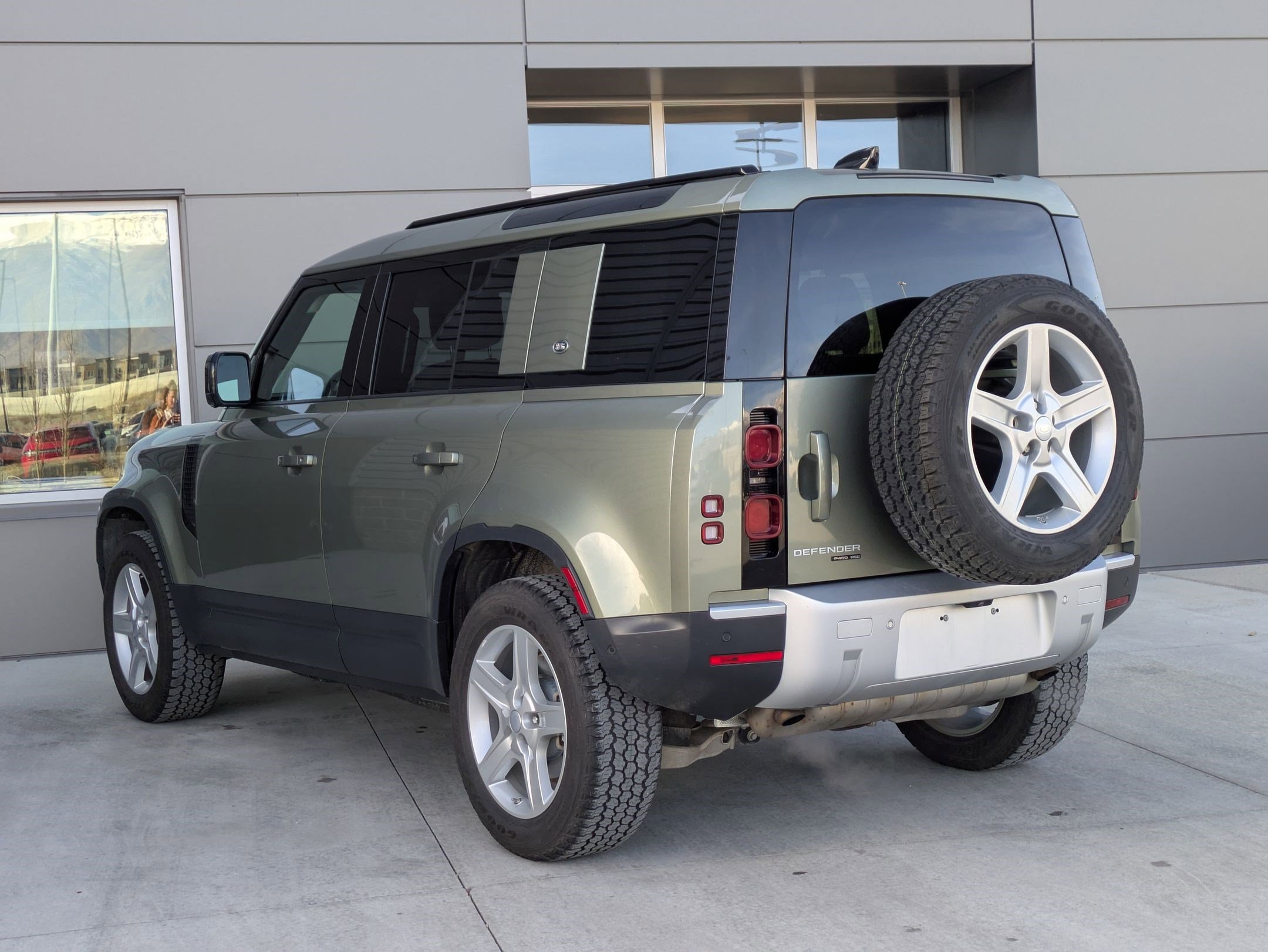 2020 Land Rover Defender 110 HSE