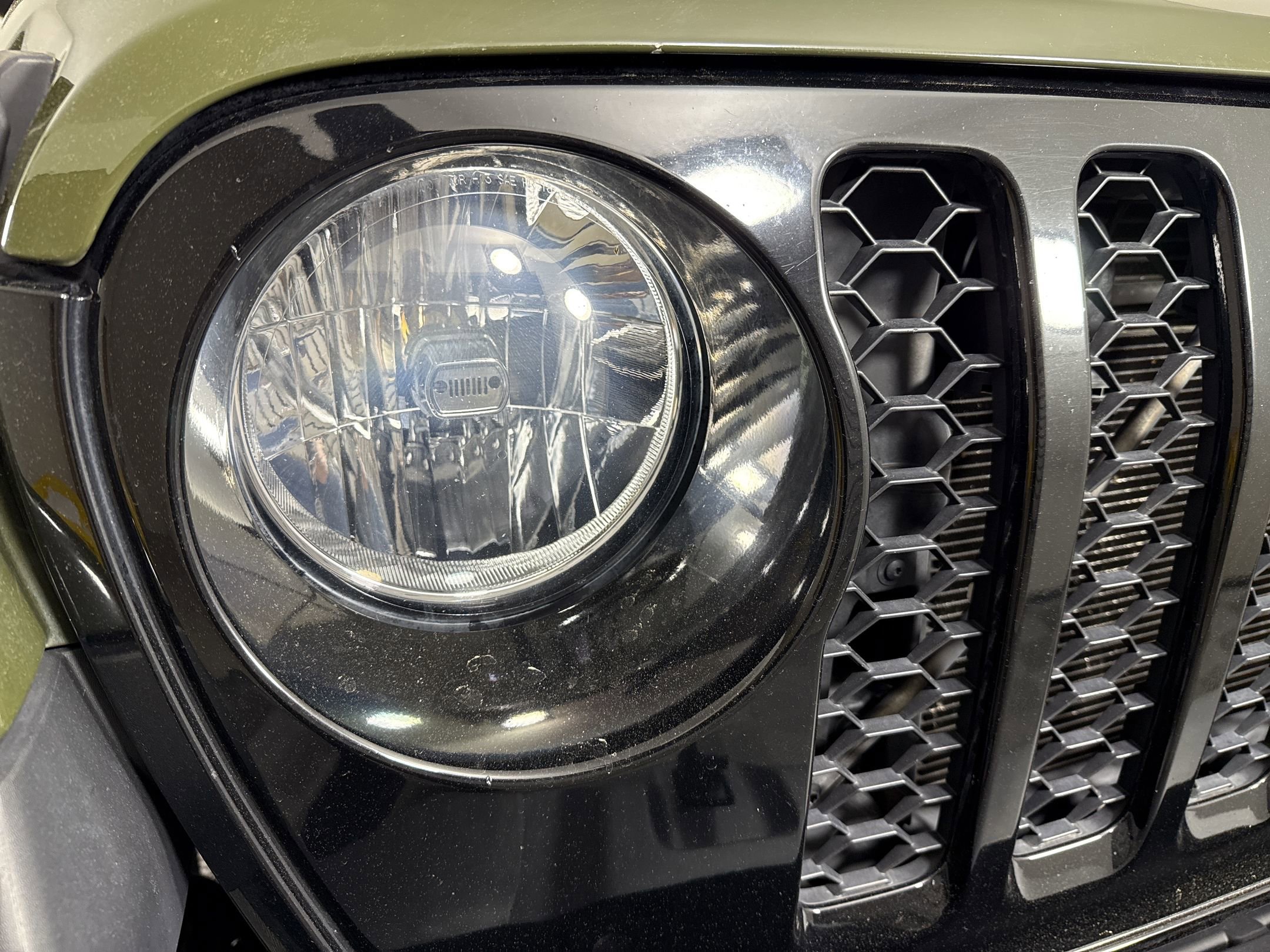 2021 Jeep Gladiator Willys