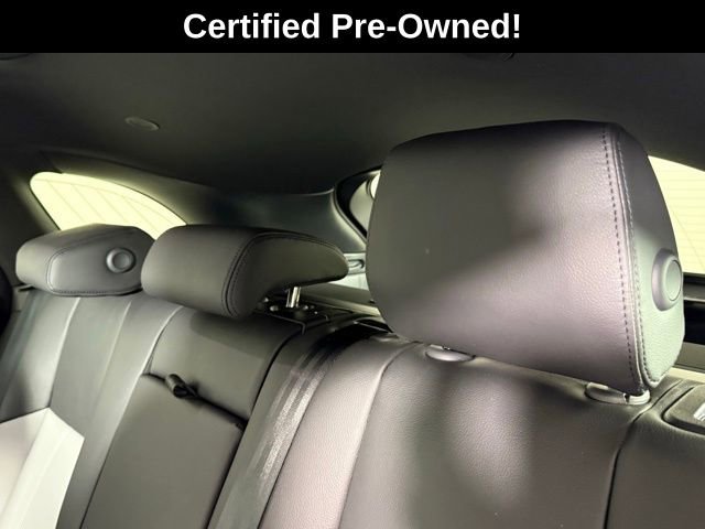 2026 Land Rover Range Rover Velar Dynamic SE