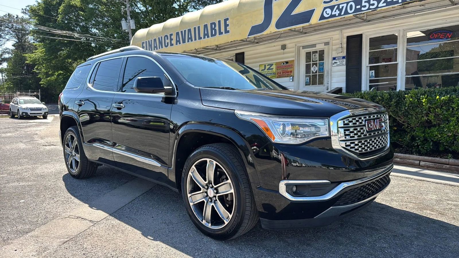 2017 GMC Acadia Denali