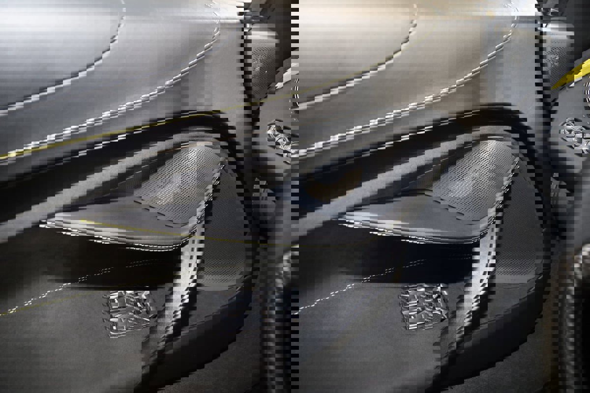 Used 2022 McLaren 720S Performance photo 45