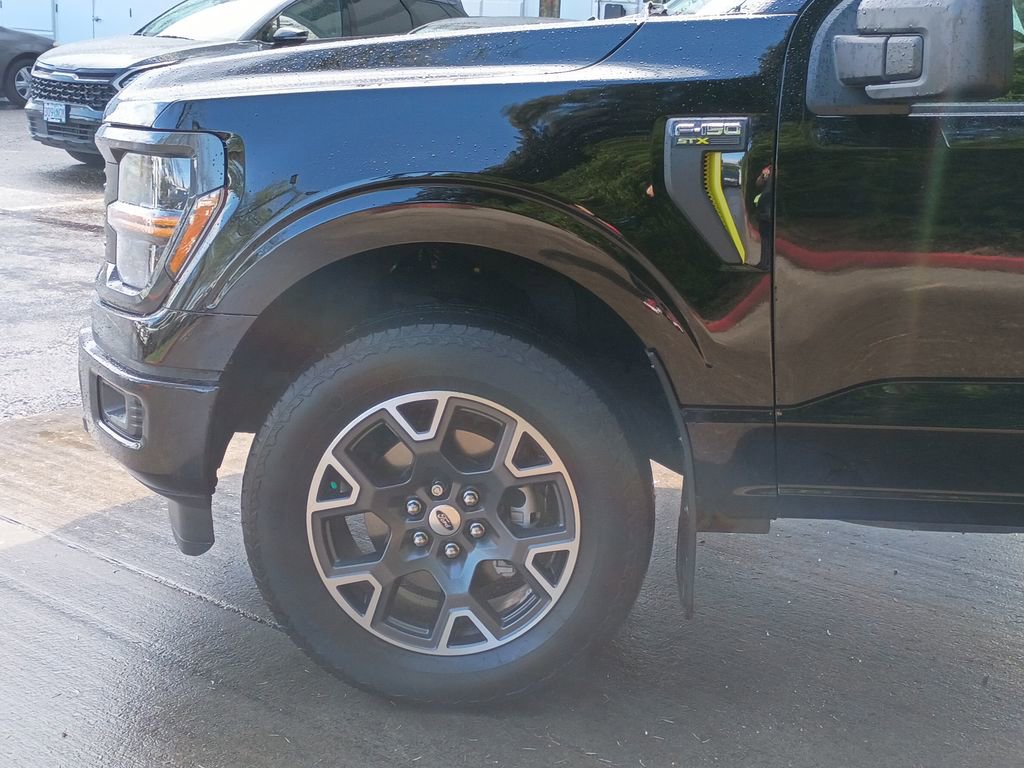 2025 Ford F150 STX