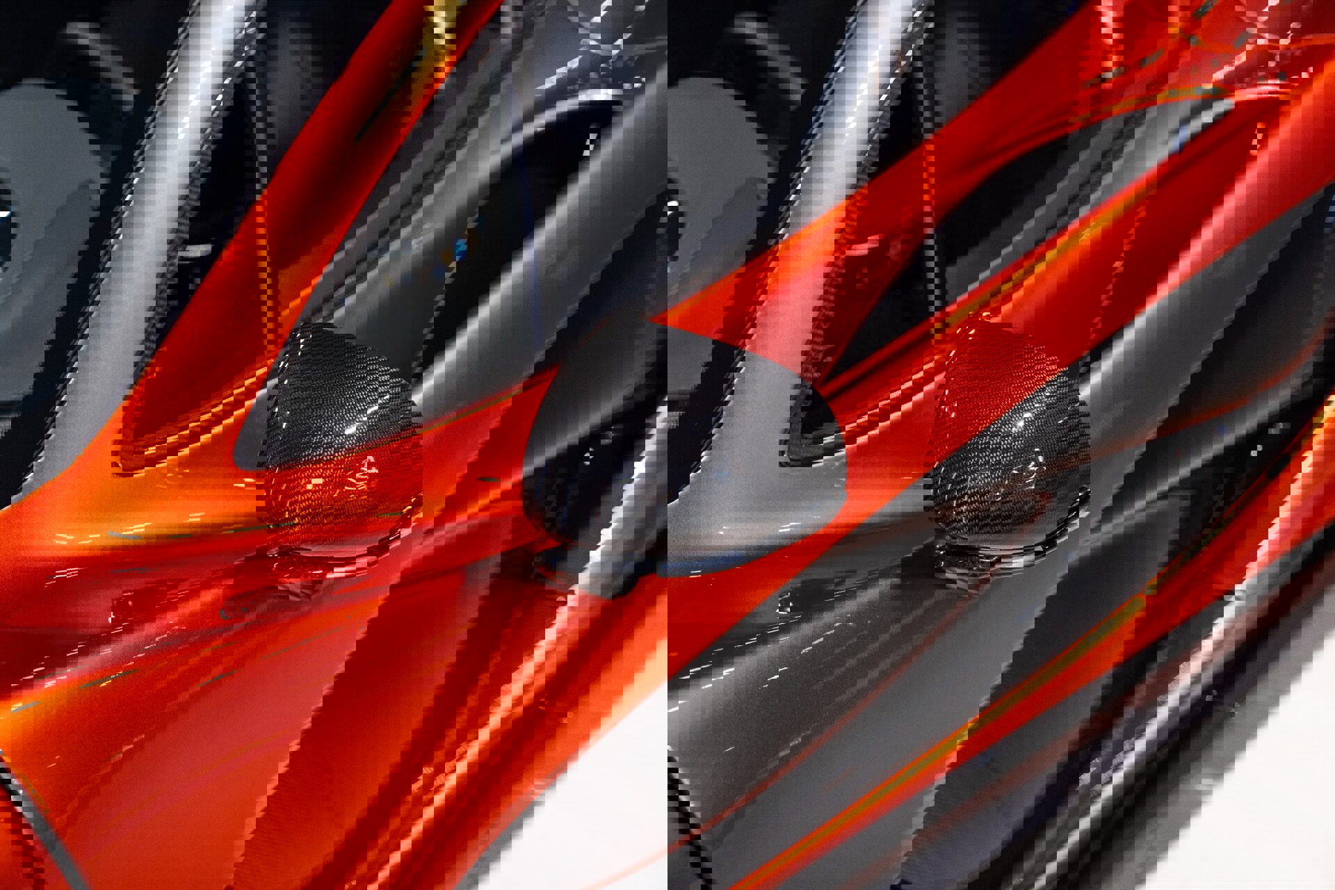 Used 2014 McLaren P1 photo 29