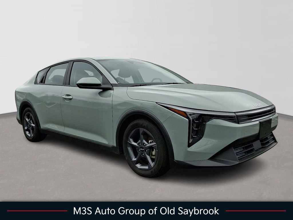 Certified 2025 Kia K4 LXS