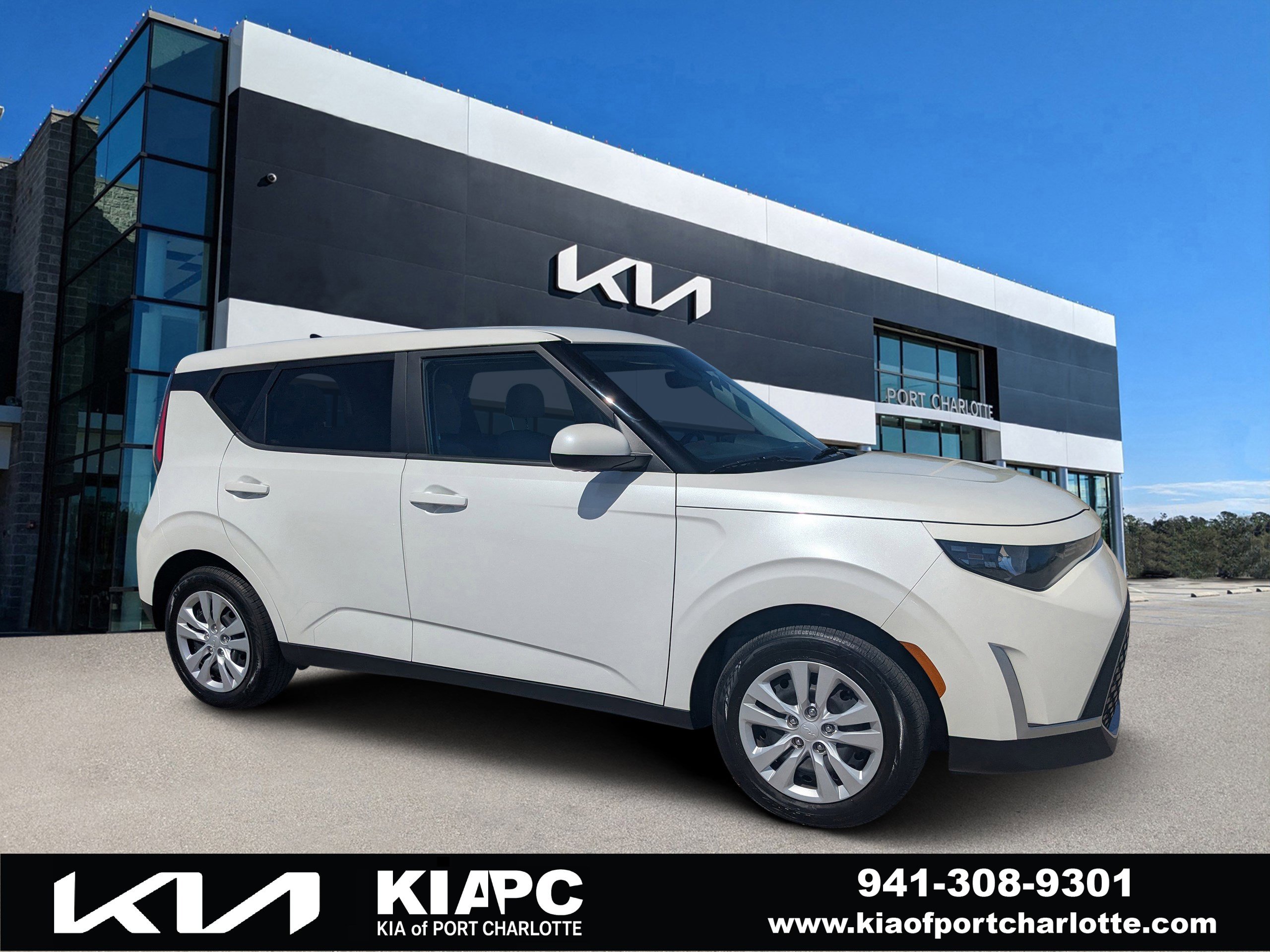 Certified 2024 Kia Soul LX