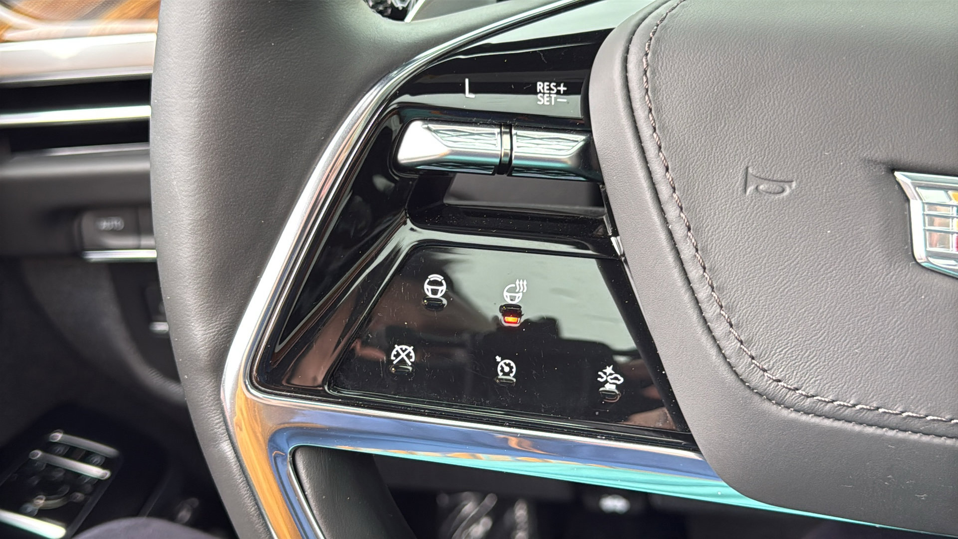 2025 Cadillac Escalade Premium Luxury Platinum