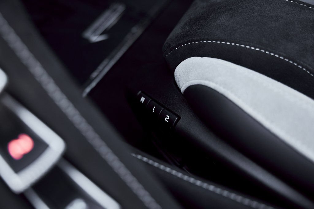 Used 2024 McLaren 750S photo 37