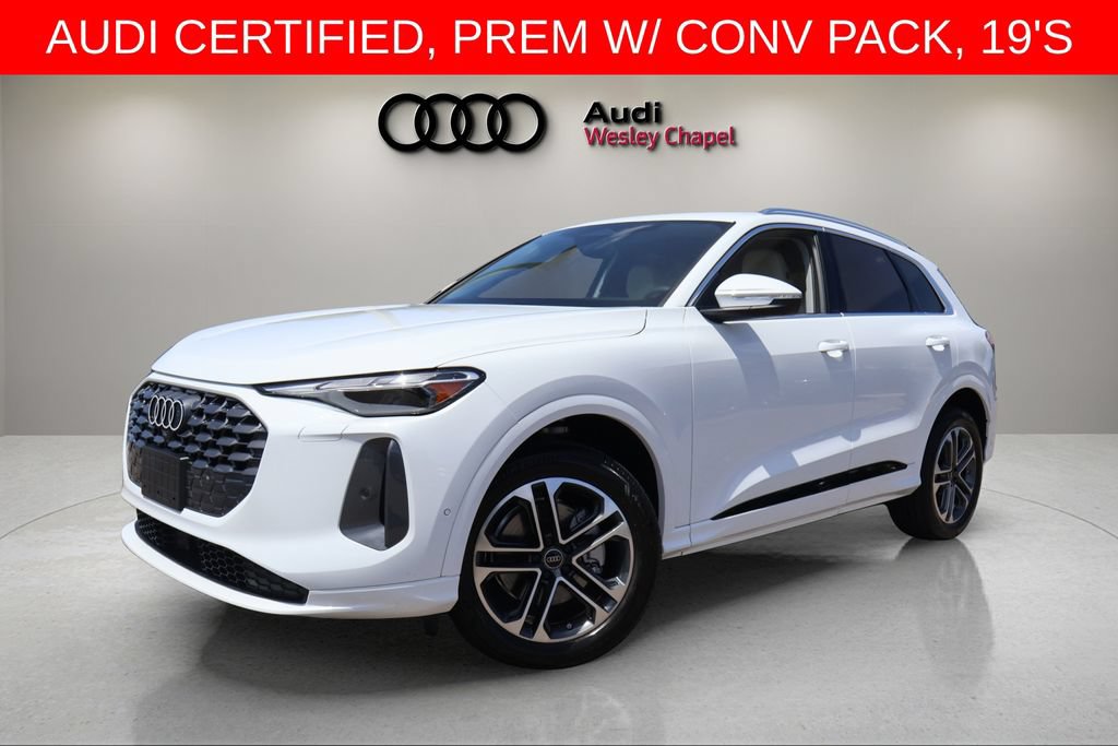 Used 2025 Audi Q5 Premium w/ Convenience Package