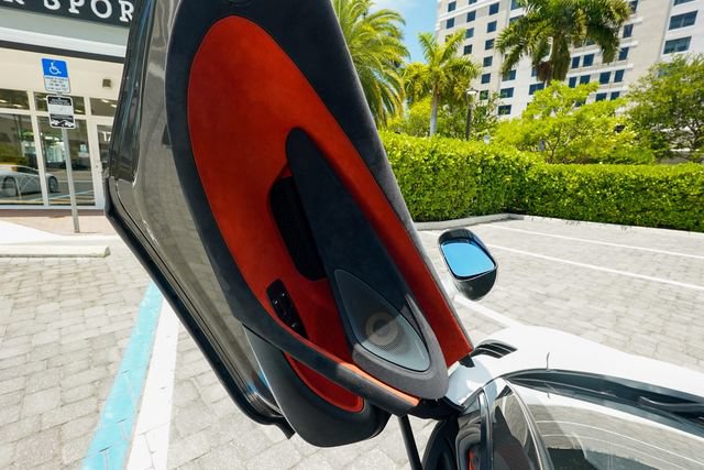 Used 2019 McLaren 600LT photo 66
