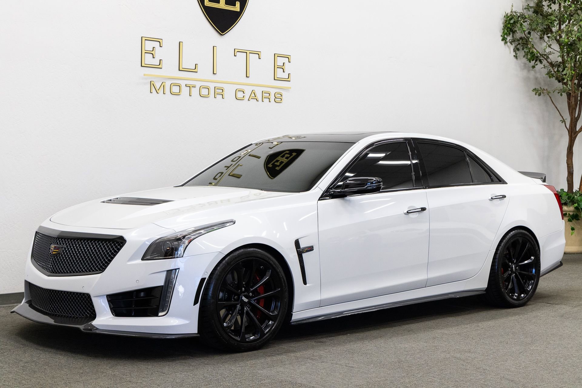 Used 2018 Cadillac CTS V w/ Carbon Fiber Package