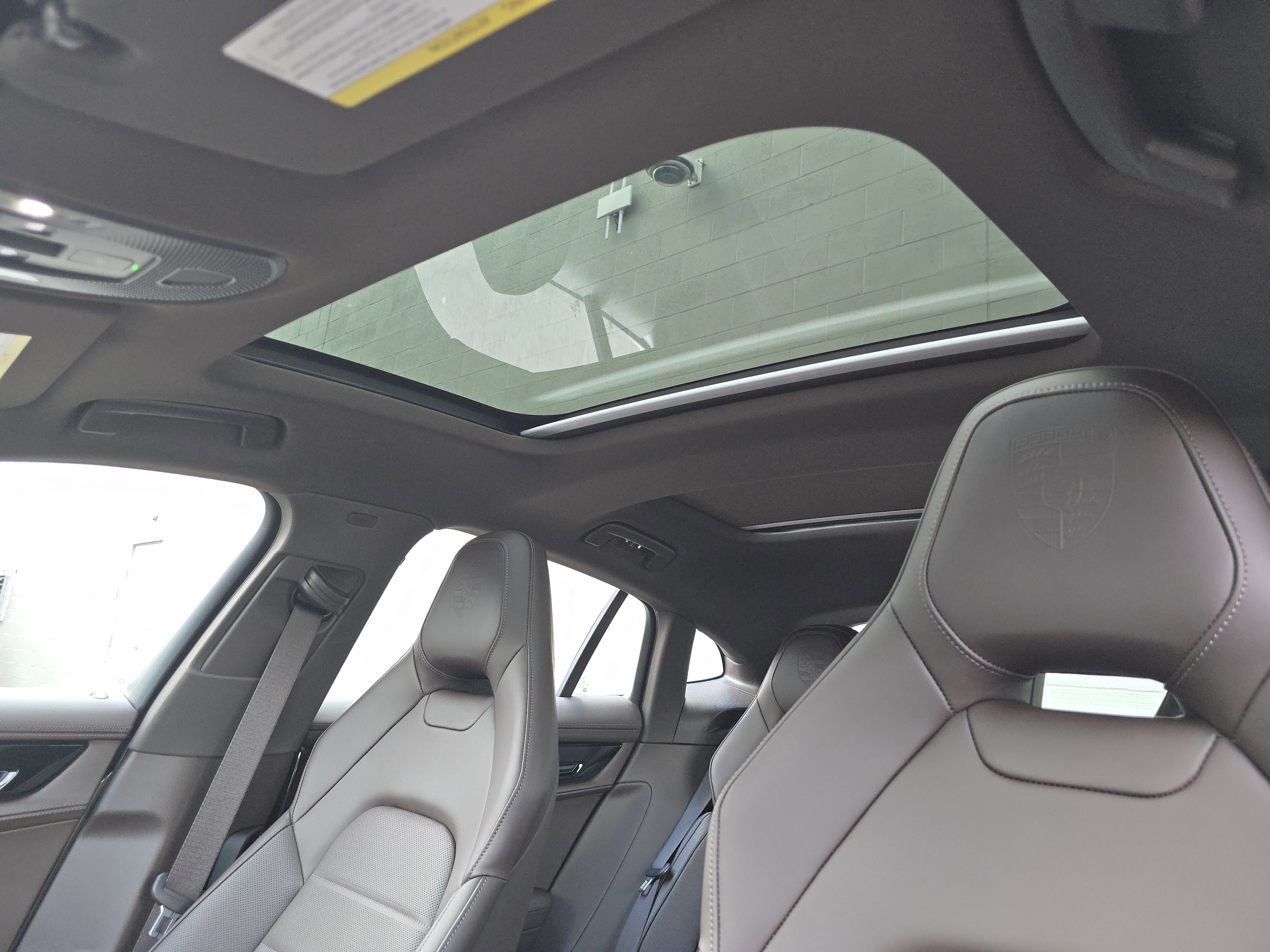 2025 Porsche Panamera 4