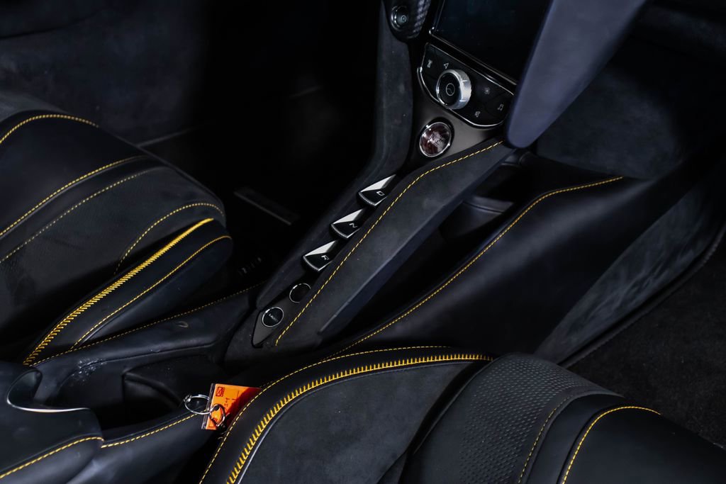 Used 2021 McLaren 720S Performance photo 52