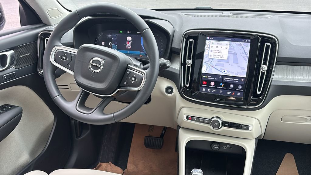 2026 Volvo Xc40 B5 Ultra