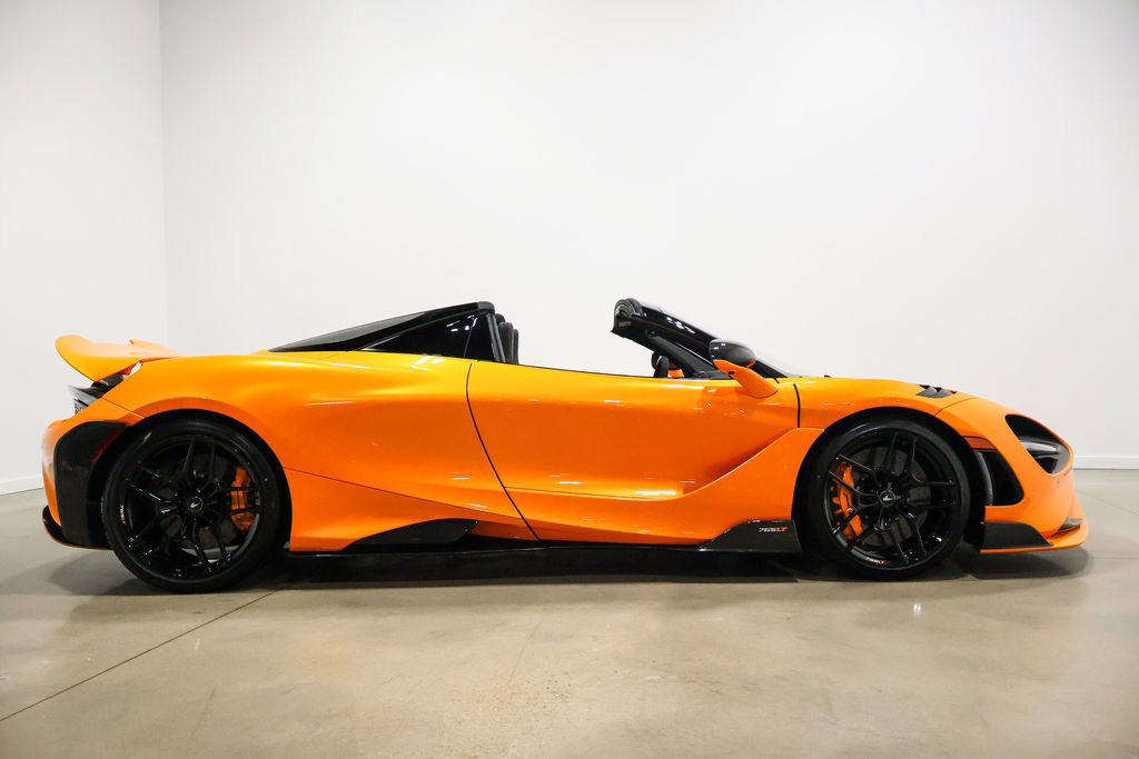 Used 2022 McLaren 765LT photo 65