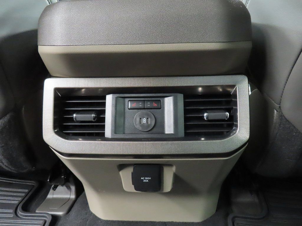 2025 Ford F450 Platinum