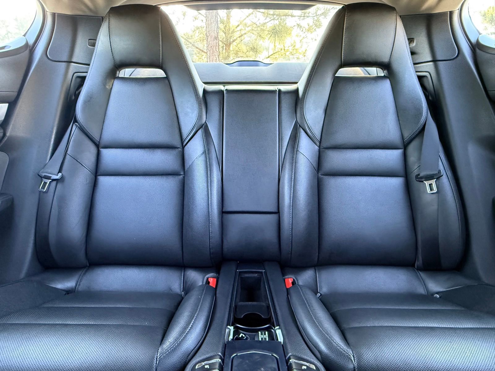 2015 Porsche Panamera 4