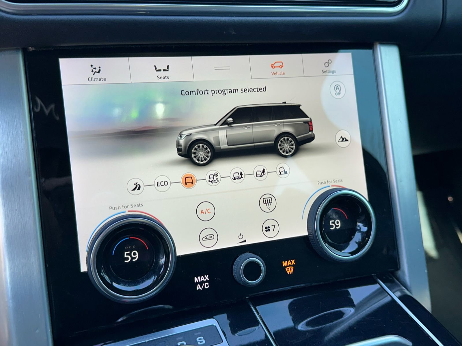 2022 Land Rover Range Rover P525 Westminster Edition