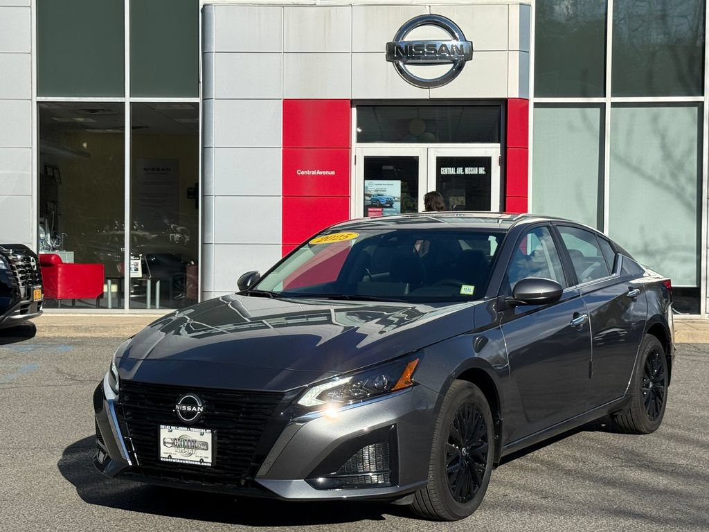 Used 2025 Nissan Altima 2.5 SV w/ SV Special Edition Package