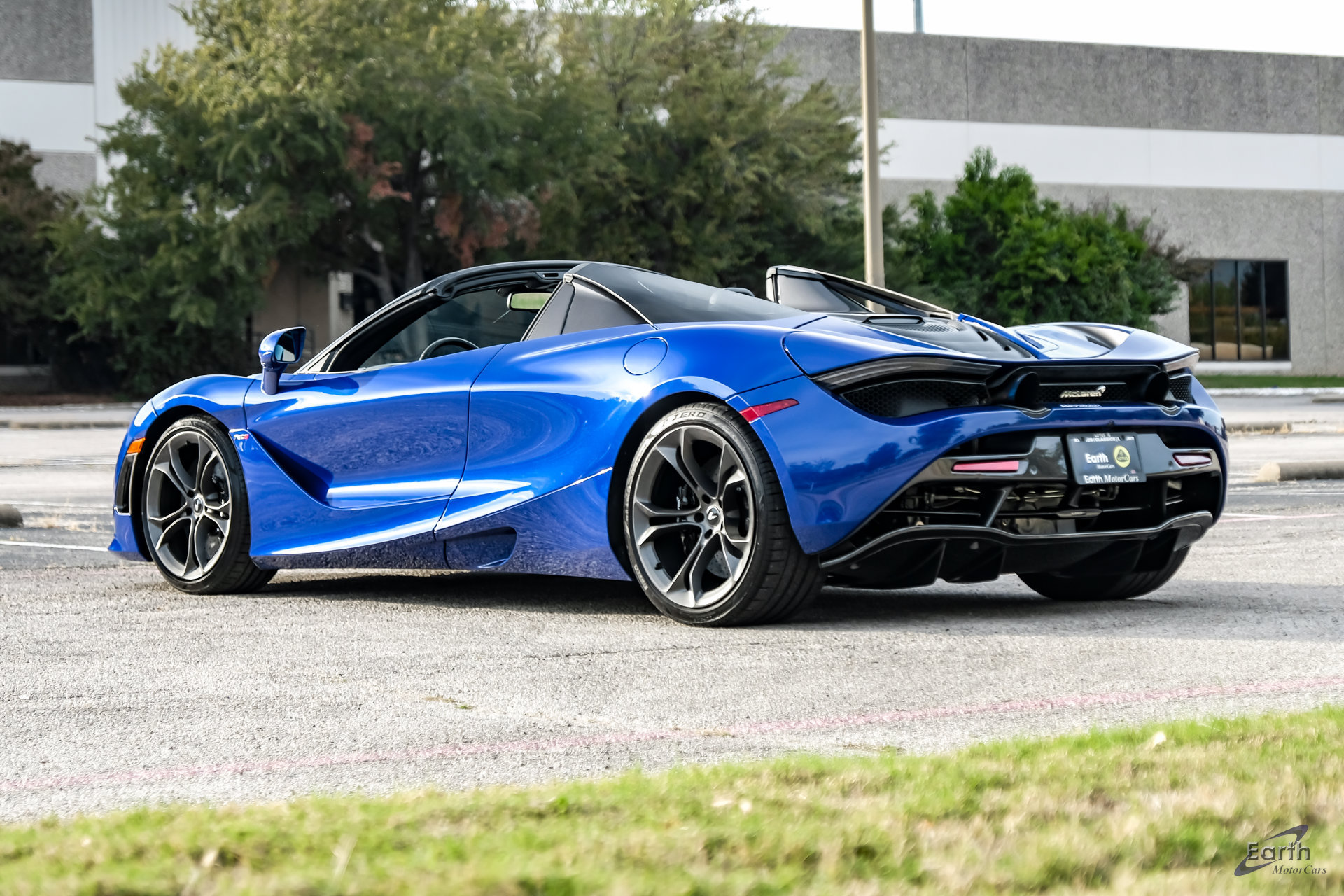 Used 2022 McLaren 720S Spider photo 13