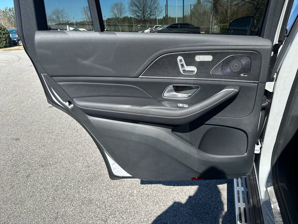 2026 Mercedes-Benz GLS 580 4MATIC