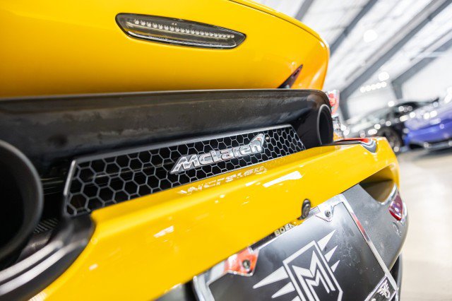 Used 2021 McLaren 720S Performance photo 22