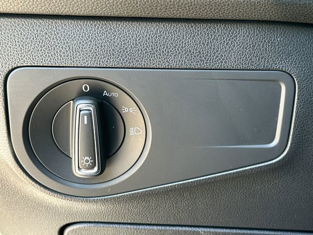 2023 Volkswagen Tiguan SE R-Line