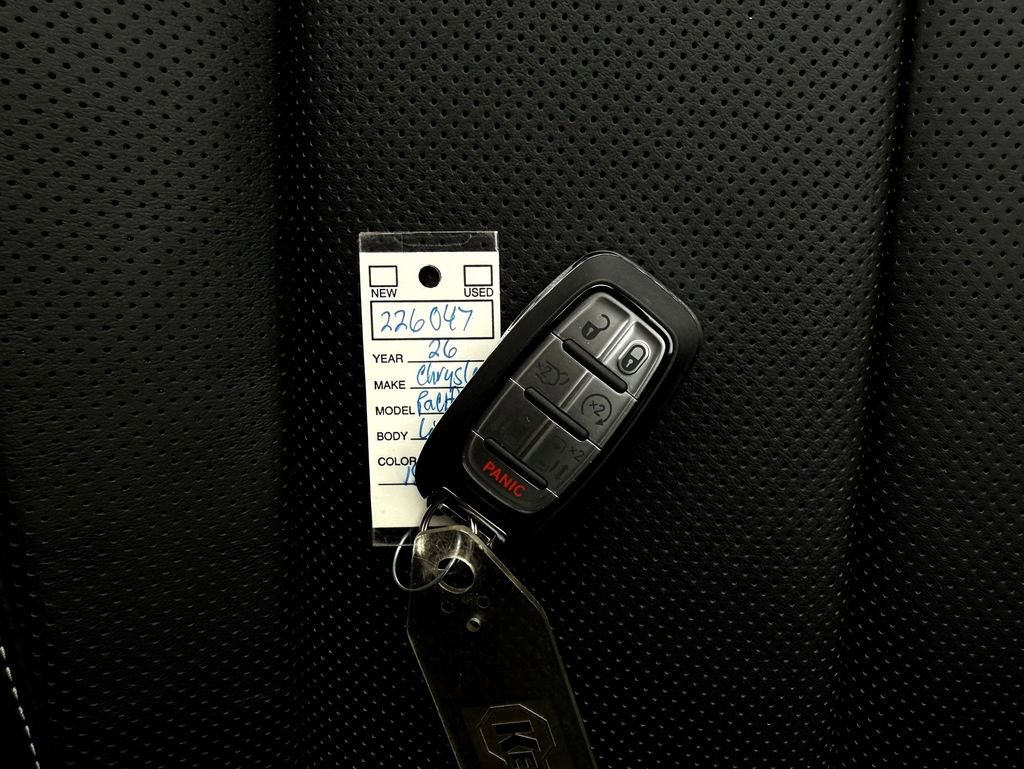 2026 Chrysler Pacifica Limited