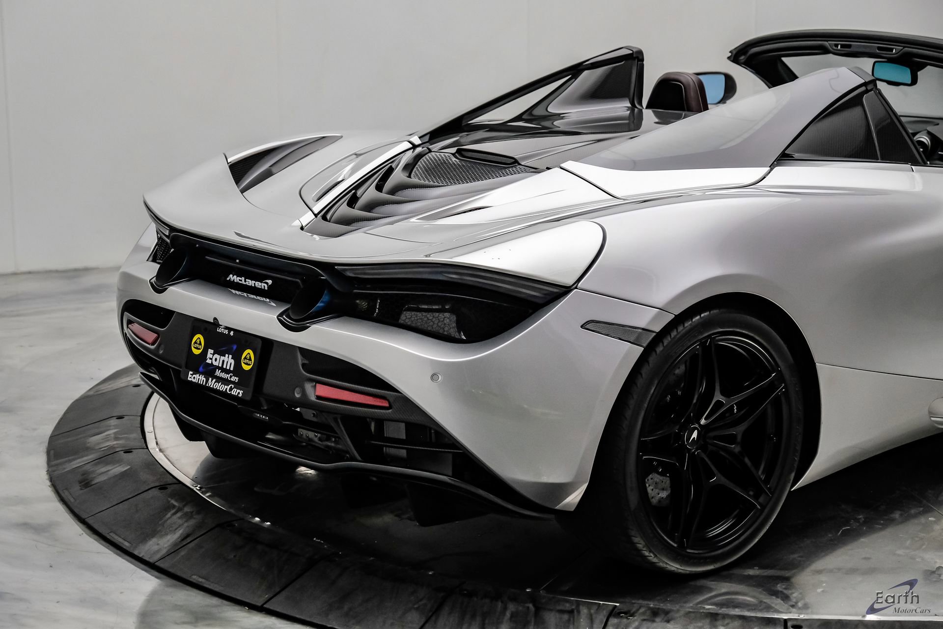 Used 2020 McLaren 720S Luxury photo 26