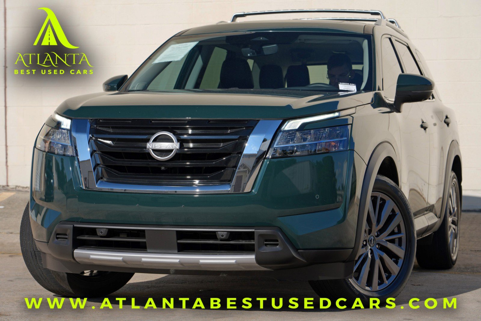 Used 2023 Nissan Pathfinder SL w/ SL Premium Package