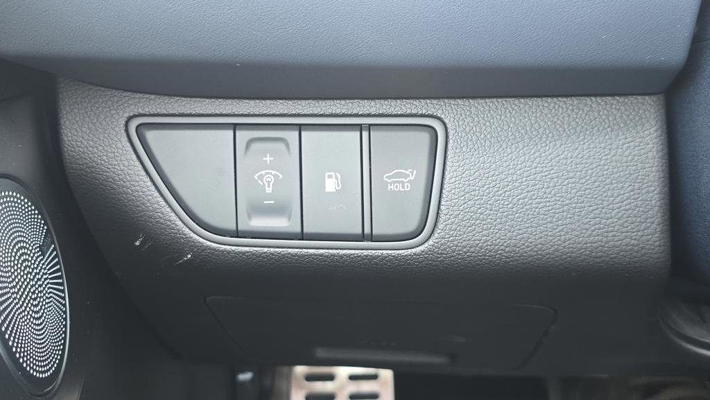 2026 Genesis G70 3.3T Prestige