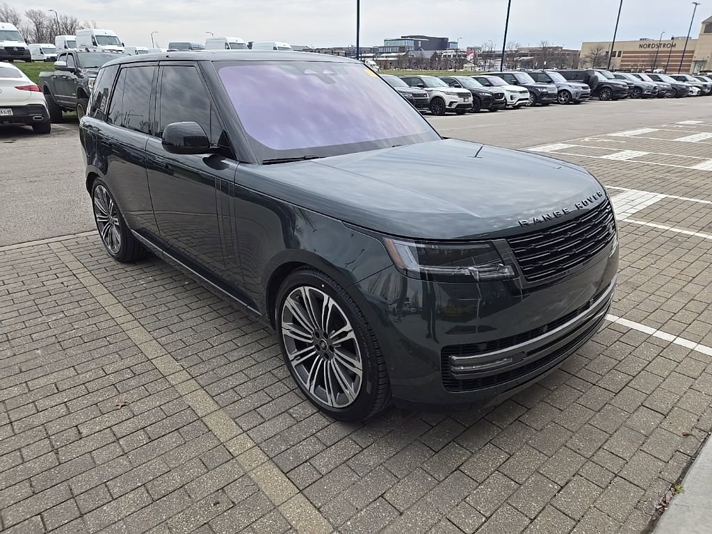 2023 Land Rover Range Rover SE