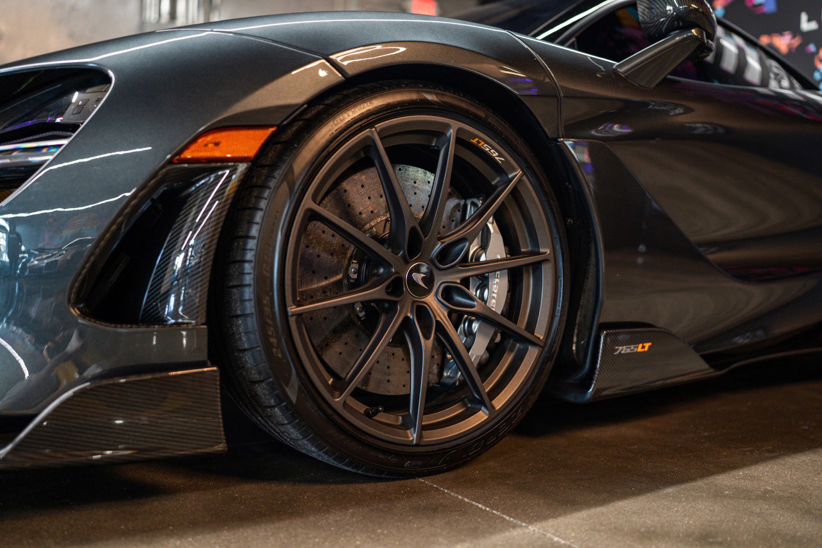 Used 2021 McLaren 765LT photo 17